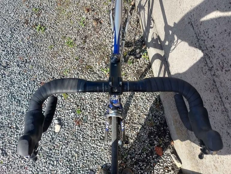 Used Trek Olcv 2300 2003 2003 Road & Gravel, Blue — image 5 of 9