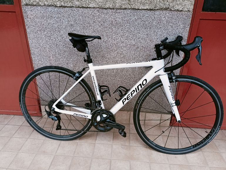 Used pepino Pepino AXM31 2020 2019 Road & Gravel, White — image 1 of 6