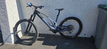 Käytetty UNNO MITH Race S2 2023 2023 Mountainbike — kuva 1 / 7