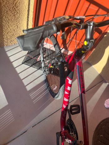 Giant, Giant Cypress 2 NEX Series Hybrid Bike Red Small Frame 28in Wheels Disc Brake