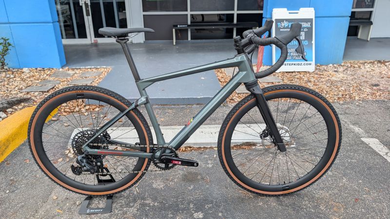 Used BMC URS LT TWO 2023 2023 Road & Gravel