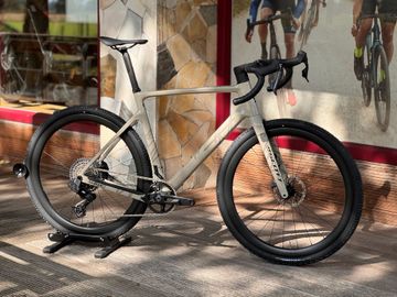 Used Scott Addict SRAM Rival eTap AXS 2026 Road & Gravel