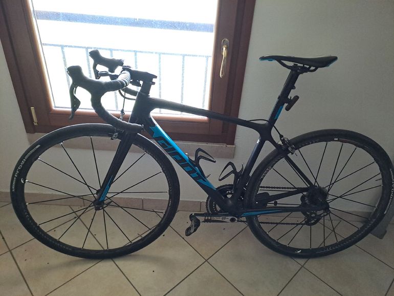 Used Giant TCR Advanced SL 0 2016 2016 Road & Gravel, Negro — image 2 of 4