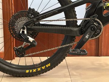 Used Santa Cruz Nomad 90 2026 2026 Mountainbike, Black, 29, 27.5 — image 12 of 13