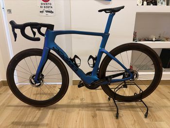 Pinarello, DOGMA F DURA ACE Di2 2025
