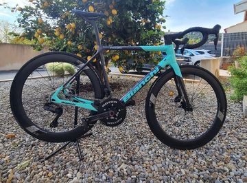 Gebrauchtes Bianchi Specialissima Pro Racing Team Special edition frame kit 2023 Frameset 2023 Road & Gravel
