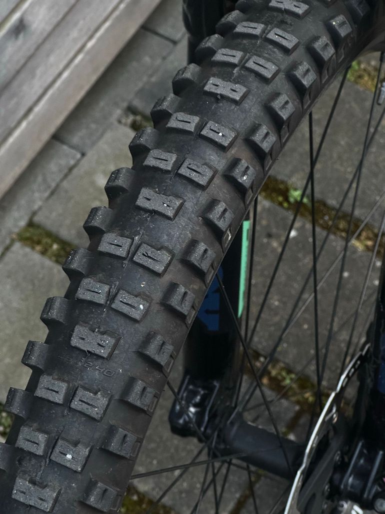 Used Orbea RALLON M-TEAM 2018 2018 Mountainbike — image 10 of 18
