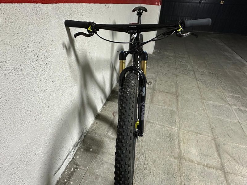 Specialized S-Works Epic Hardtail 2023 2023 Mountainbike usato, Nero — immagine 3 di 8