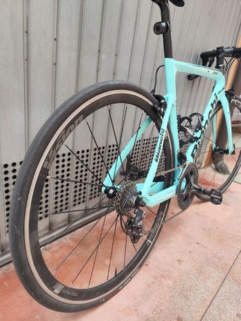 Used bianchi aria 2018 rim Bianchi aria 2018 rim Custom Shimano Ultegra 2018 Road & Gravel, Blue — image 3 of 9