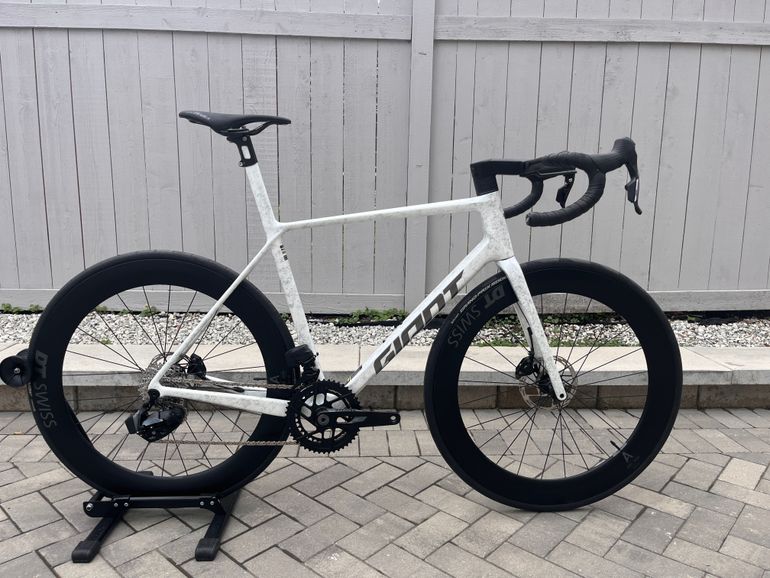 Used Giant TCR Advanced SL Frameset 2025 2025 Road & Gravel, White — image 1 of 15