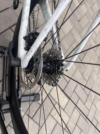 Used Giant TCR Advanced SL Frameset 2025 2025 Road & Gravel, White — image 7 of 15
