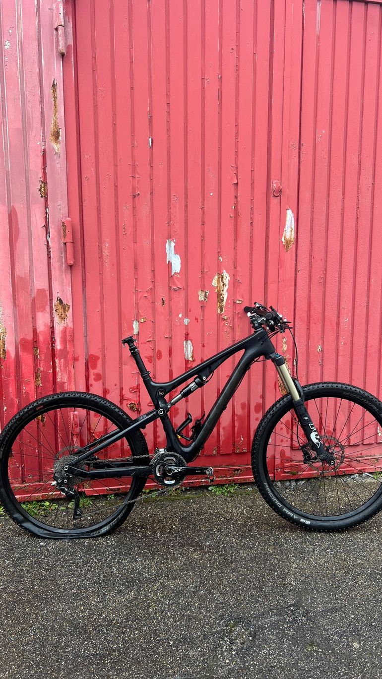 Used Scott Genius Shimano Deore XT 2017 Mountainbike, Schwarz — image 1 of 12
