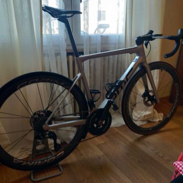 Używany BMC Teammachine SLR FIVE 2023 2023 Road & Gravel — zdjęcie 4 z 16
