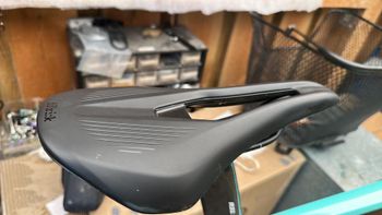 Brugt Giant Defy Shimano Ultegra Di2 2025 Road & Gravel — billede 8 af 11