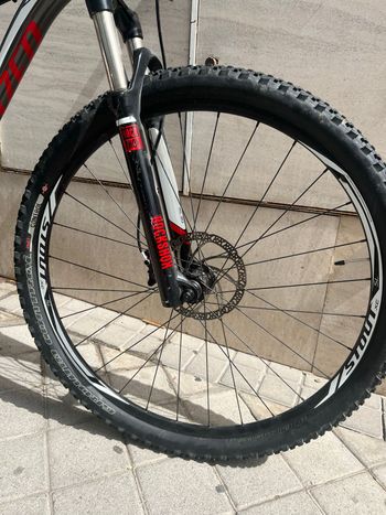 Used Specialized Carve Shimano SLX 2015 Mountainbike, Black, 29 — image 3 of 3