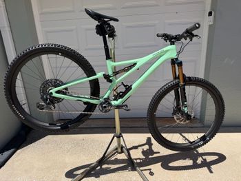 Specialized, Stumpjumper Pro - SRAM X01 AXS, FOX Factory 2022