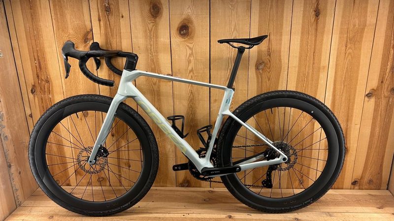Used Orbea TERRA RACE M20iLTD 2026 2026 Road & Gravel