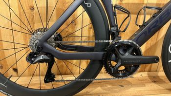 Used Orbea ORCA AERO M20iLTD 2025 2025 Road & Gravel — image 5 of 7