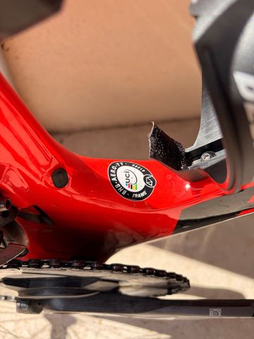Used BH AERO TT SRAM Red eTap AXS 2018 Road & Gravel, Red — image 9 of 12