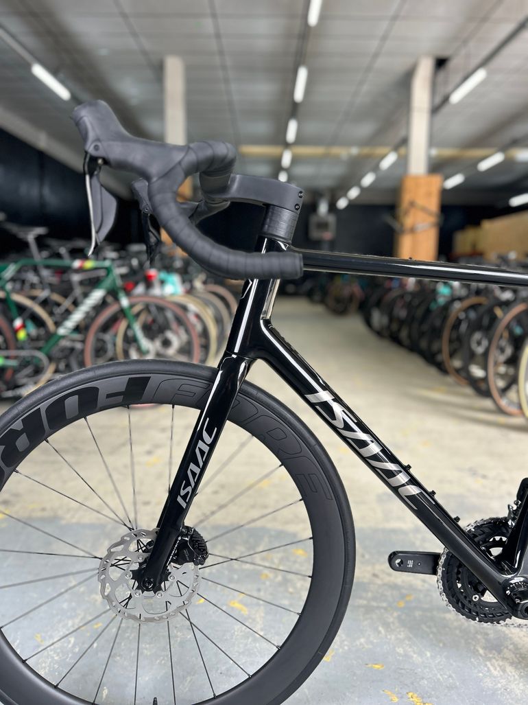 Used Isaac Element Di2 Carbon 2024 Road & Gravel — image 19 of 25