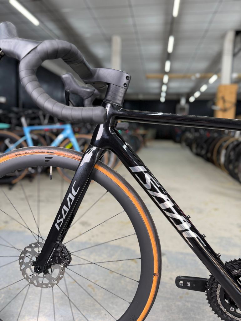 Gebrauchtes Isaac Element Di2 Carbon 2024 Road & Gravel, Schwarz — Bild 20 von 24