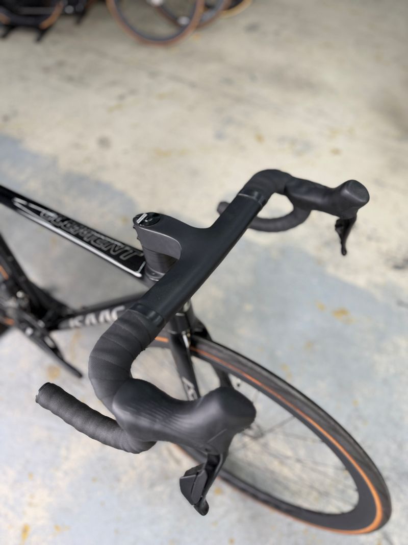 Gebrauchtes Isaac Element Di2 Carbon 2024 Road & Gravel, Schwarz — Bild 4 von 24