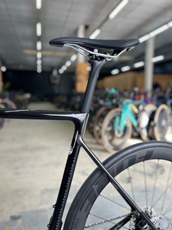 Used Isaac Element Di2 Carbon 2024 Road & Gravel — image 21 of 25