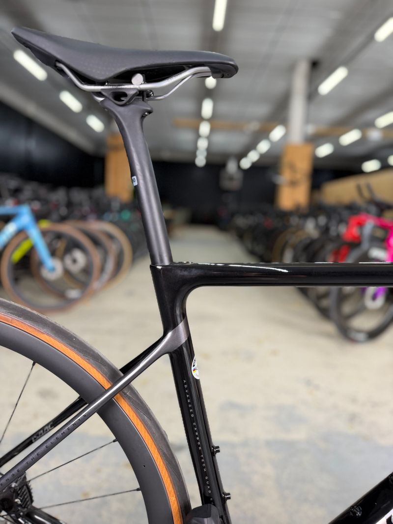 Gebrauchtes Isaac Element Di2 Carbon 2024 Road & Gravel, Schwarz — Bild 8 von 24