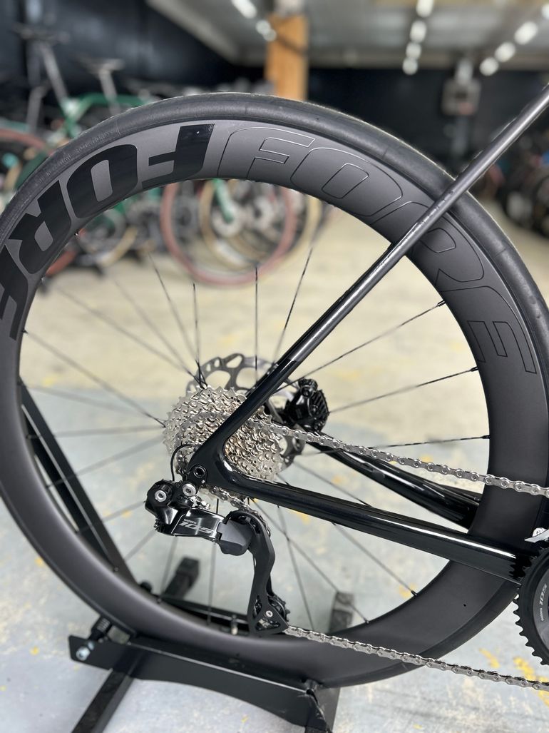 Used Isaac Element Di2 Carbon 2024 Road & Gravel — image 10 of 25