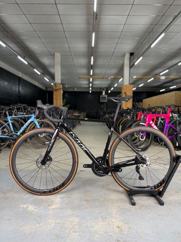 Gebrauchtes Isaac Element Di2 Carbon 2024 Road & Gravel, Schwarz — Bild 17 von 24