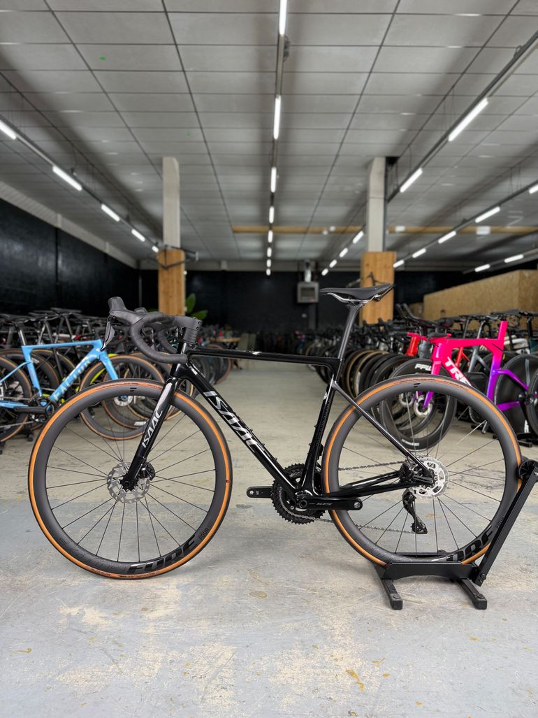 Gebrauchtes Isaac Element Di2 Carbon 2024 Road & Gravel, Schwarz — Bild 17 von 24