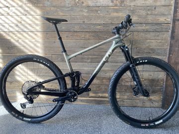Brugt Liv Pique Advanced Golden Haze 2024 MTB