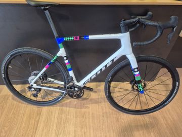 Käytetty Scott Addict Shimano GRX 2025 Road & Gravel — kuva 5 / 6