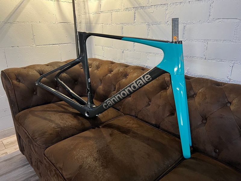 Used Cannondale SuperSix EVO Hi-MOD Frameset 2026 Frameset 2026 Road & Gravel, Green — image 9 of 10