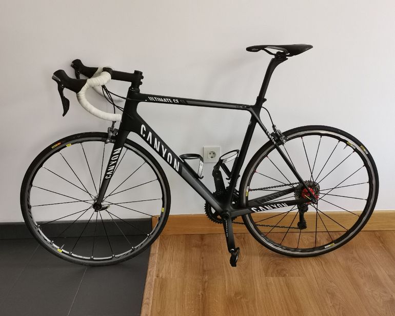Used Canyon Ultimate Shimano Ultegra 2015 Road & Gravel, Black — image 1 of 11