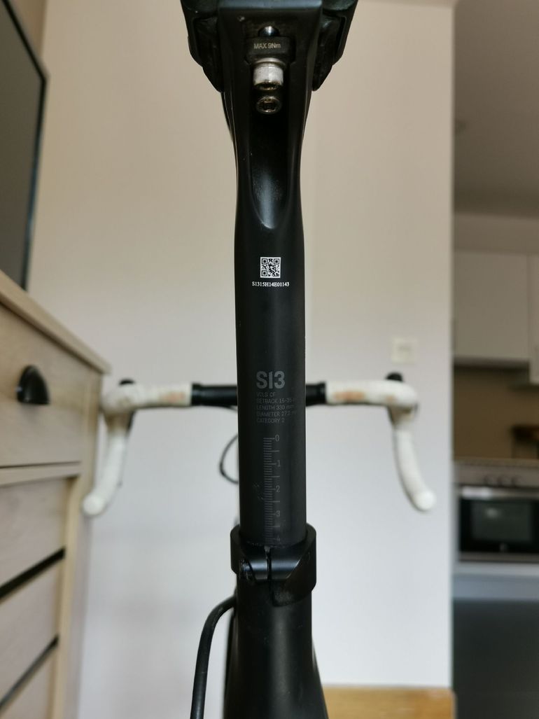 Used Canyon Ultimate Shimano Ultegra 2015 Road & Gravel, Black — image 8 of 11