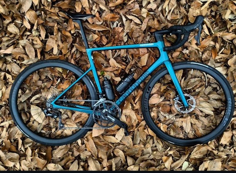 Used Cannondale SuperSix EVO Shimano Ultegra 2022 Road & Gravel, Verde — image 1 of 5