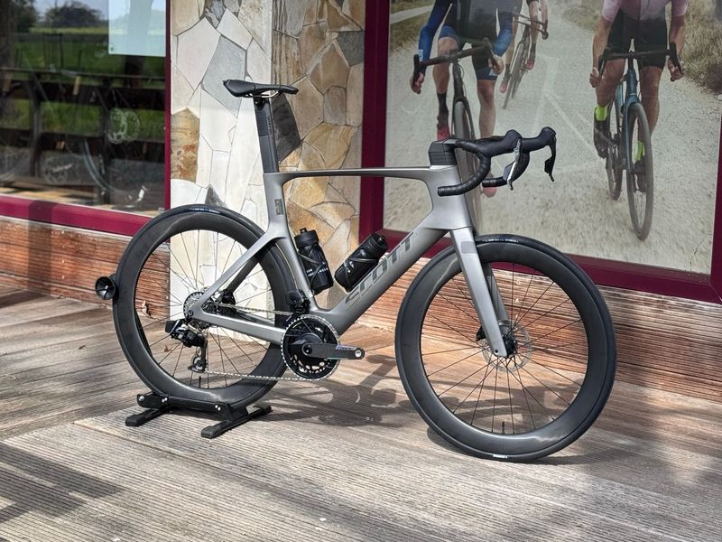 Used Scott Foil SRAM Force eTap AXS 2026 Road & Gravel
