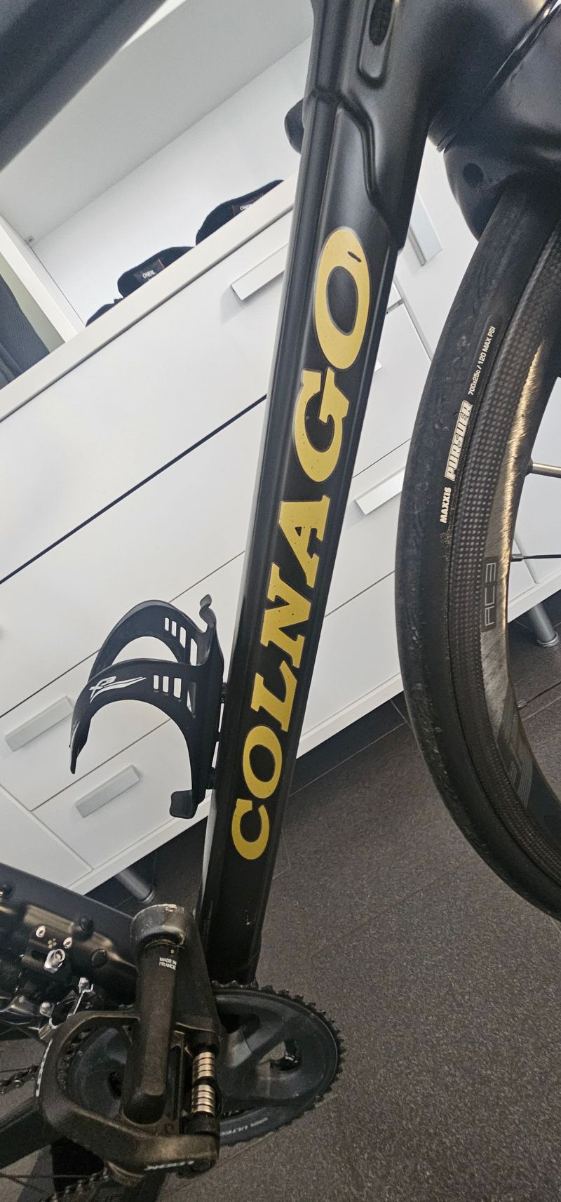 Used Colnago C60 2016 Road & Gravel, Black — image 4 of 5