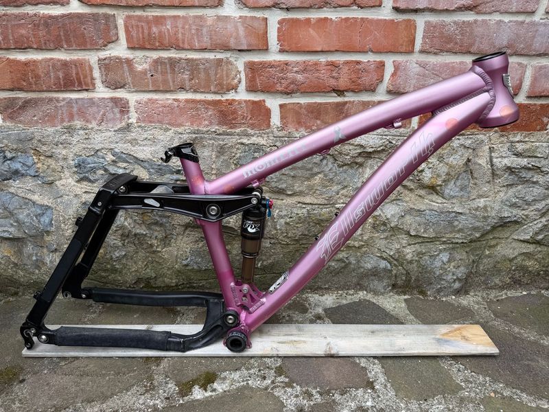 Używany Ellsworth Custom Frameset 2012 MTB