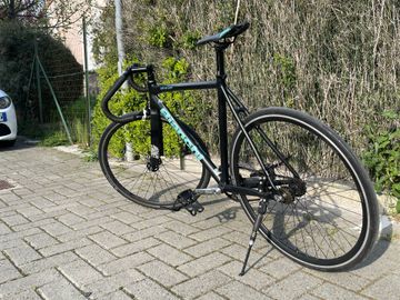 Used Bianchi Pista Urban, Black — image 5 of 5