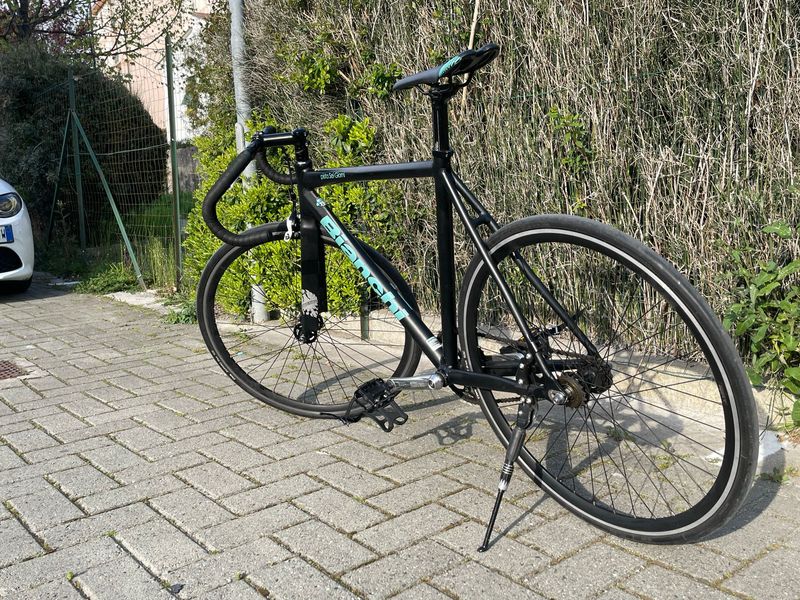 Used Bianchi Pista Urban, Black — image 5 of 5
