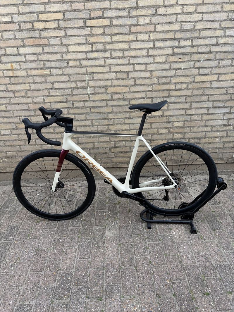 Orbea ORCA M30i 2025 2025 Road & Gravel d'occasion — image 2 sur 12