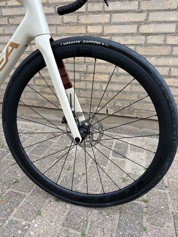 Orbea ORCA M30i 2025 2025 Road & Gravel d'occasion — image 7 sur 12
