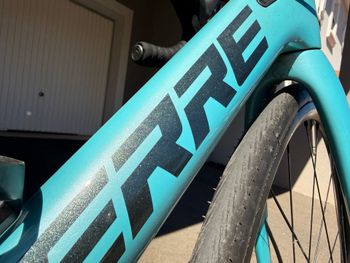 Used Lapierre Xelius SL 5.0 Disc Women 2021 2021 Road & Gravel — image 4 of 5