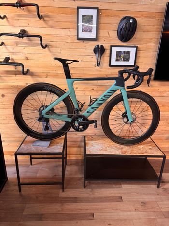 Canyon, Aeroad CF SLX 7  2024 Mavic