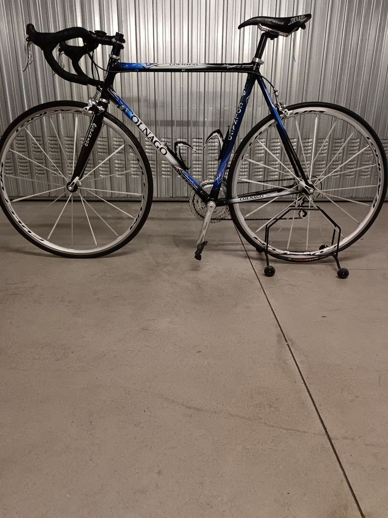 Used Colnago C40 Campagnolo Chorus 1999 Road & Gravel, Black — image 1 of 11