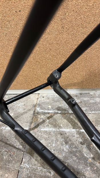 Used Orbea ALMA CARBON 2024 Frameset 2024 Mountainbike, Black, 29 — image 6 of 10
