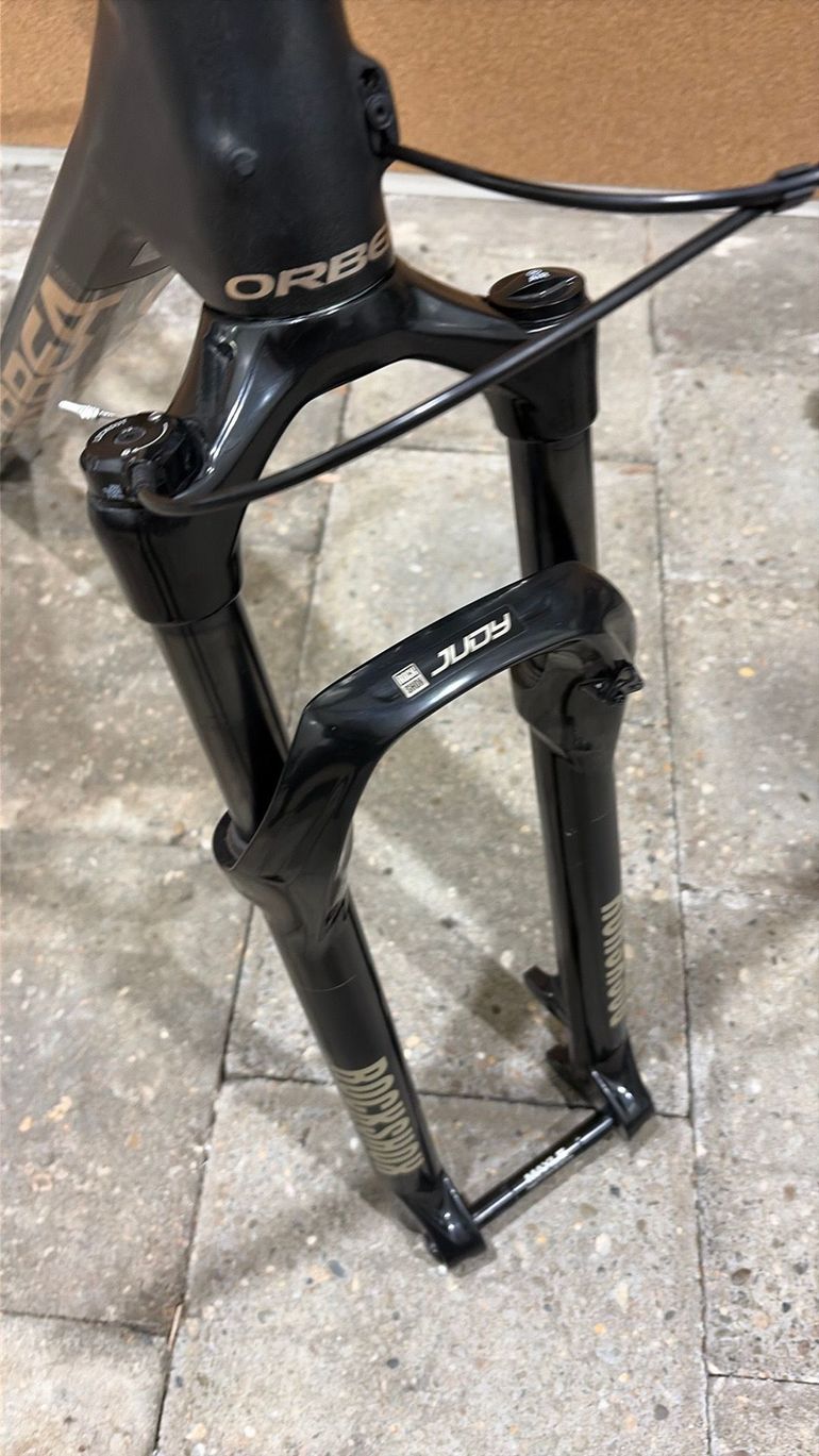 Used Orbea ALMA CARBON 2024 Frameset 2024 Mountainbike, Black, 29 — image 8 of 10