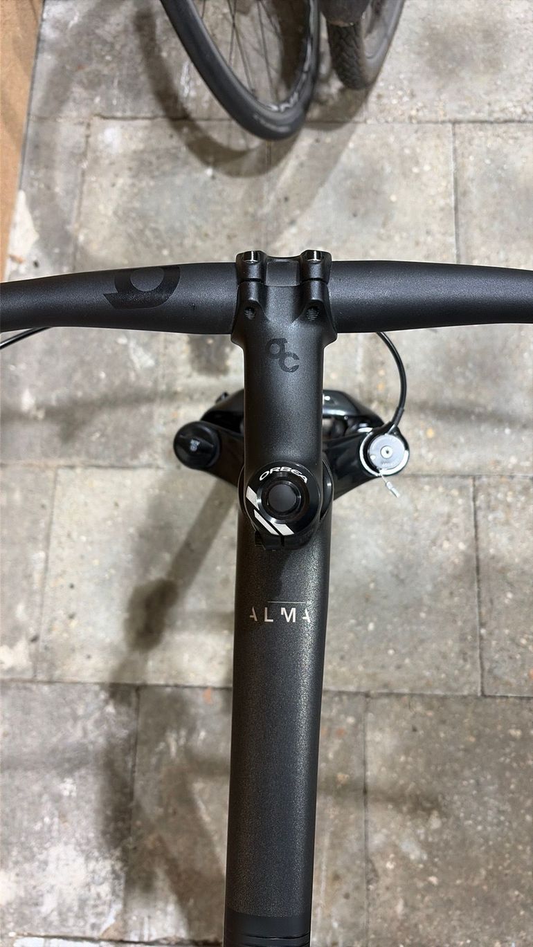 Used Orbea ALMA CARBON 2024 Frameset 2024 Mountainbike, Black, 29 — image 9 of 10
